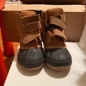 Sorel Kids Cheyanne strap boot